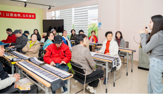 67.9%老年人选择研学出游：量子之歌“千尺学堂”解锁银发学习新模式-第3张图片-信阳市澳华食品有限责任公司